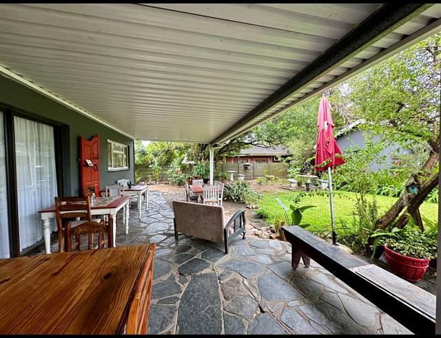 7 BEDROOM BED & BREAKFAST FOR SALE IN MEER EN SEE